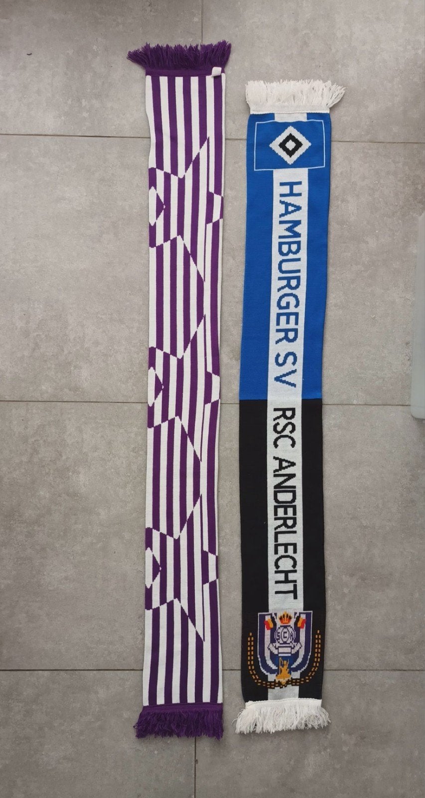 2 écharpes RSC Anderlecht, Enlèvement ou Envoi, Comme neuf
