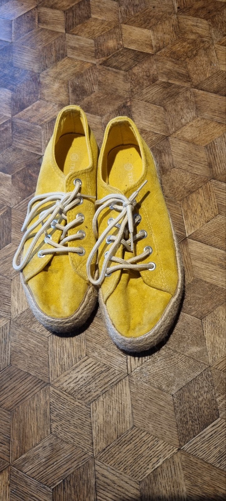 dames schoenen geel, Kleding | Dames, Ophalen, Espadrilles, Geel, Trend One