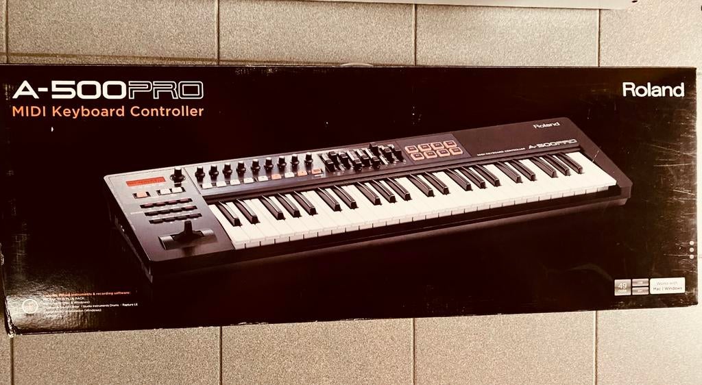 Roland A-500PRO, Muziek en Instrumenten, Ophalen, Zo goed als nieuw