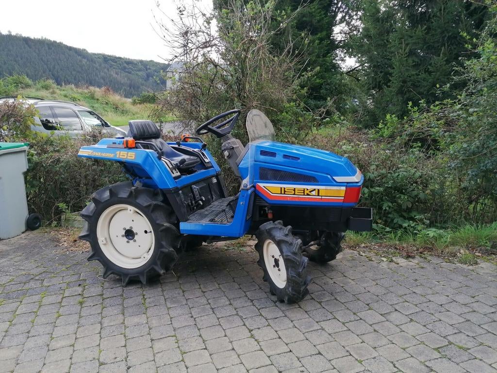 Micro tracteur iseki TU155, Articles professionnels