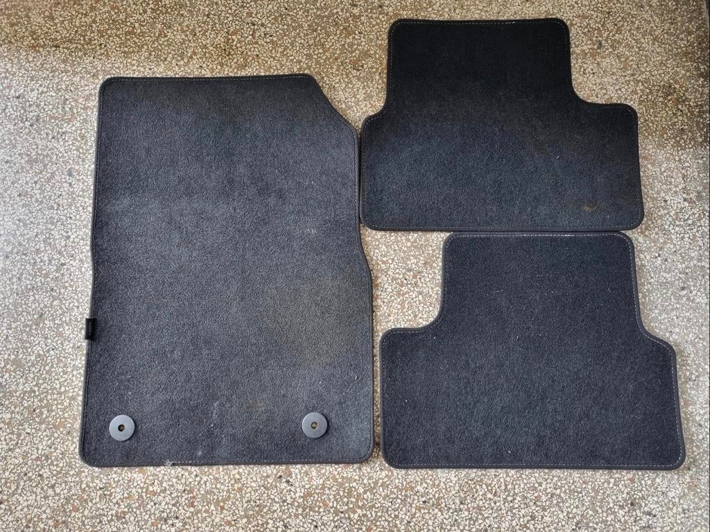 Tapis d'origine opel astra, Enlèvement, Utilisé
