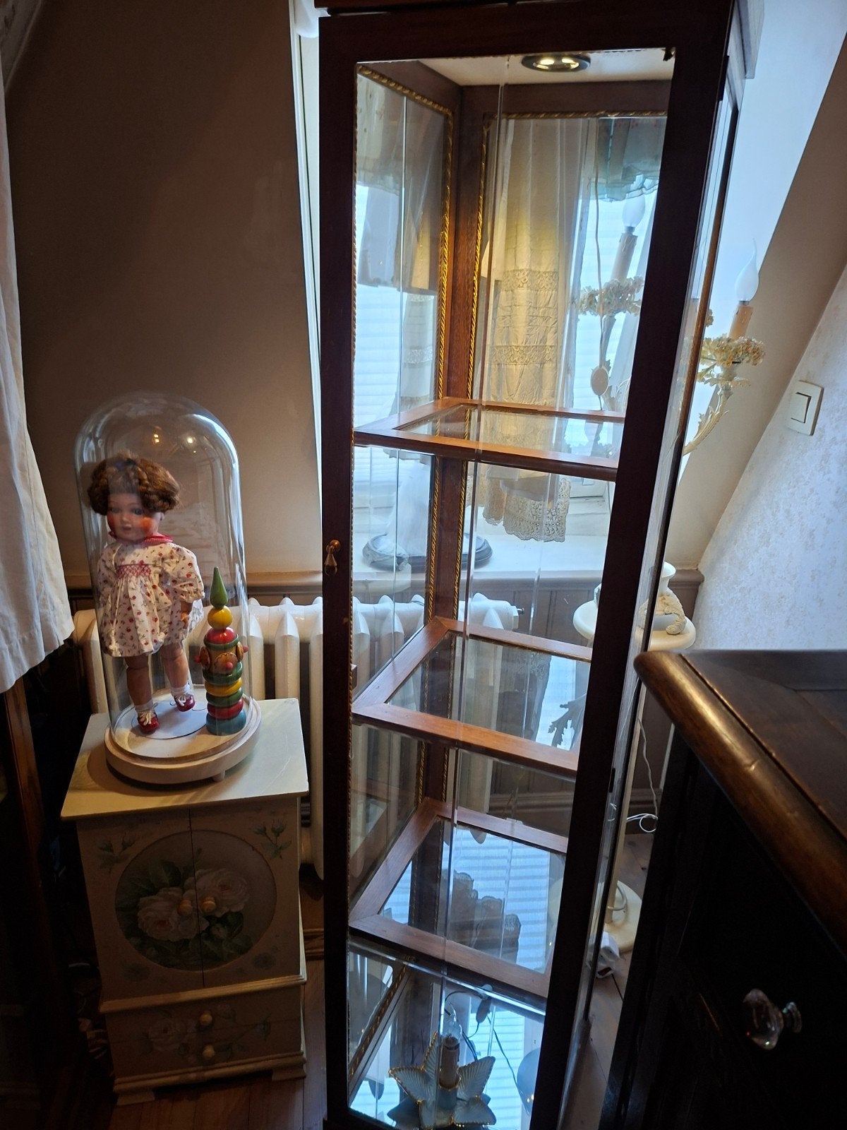 Vitrine kast vintage met verlichting., Ophalen, Glas