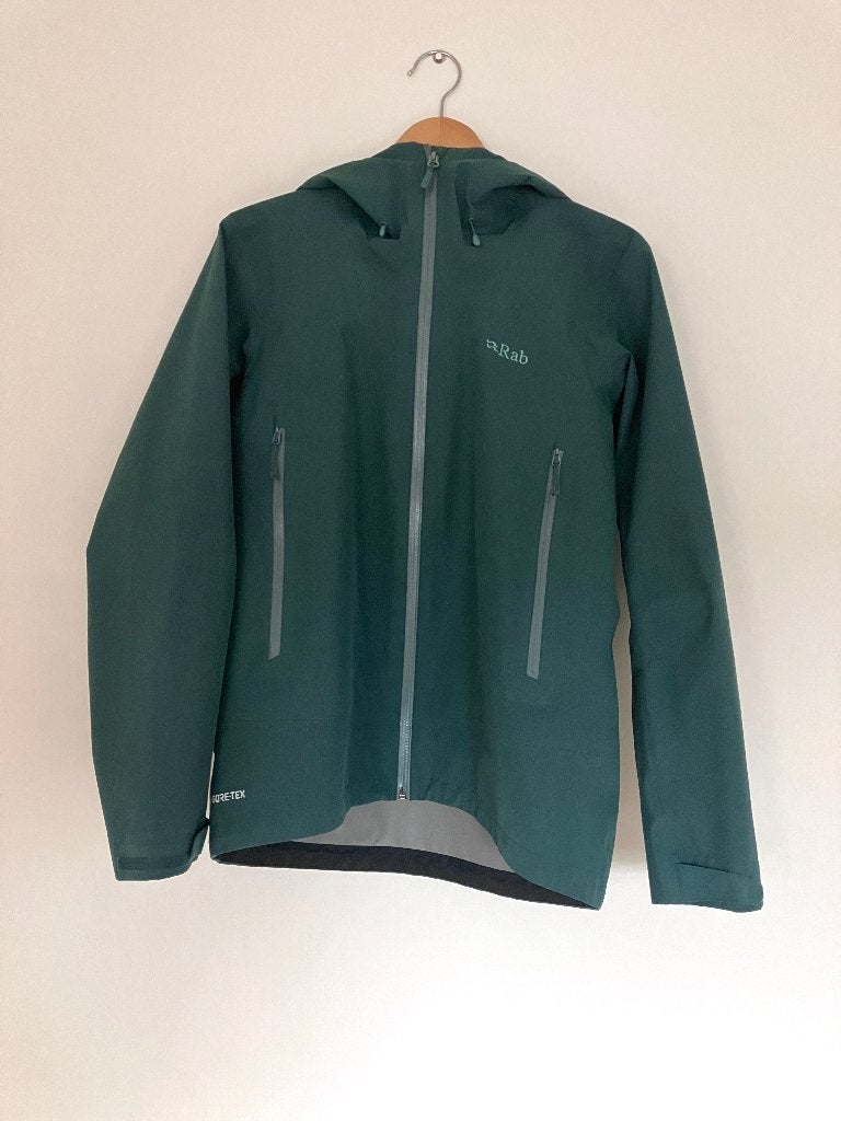 Rab Namche gore-tex jas vrouwen – maat UK10– groen, Ophalen of Verzenden, Zo goed als nieuw, Maat 38/40 (M), Groen
