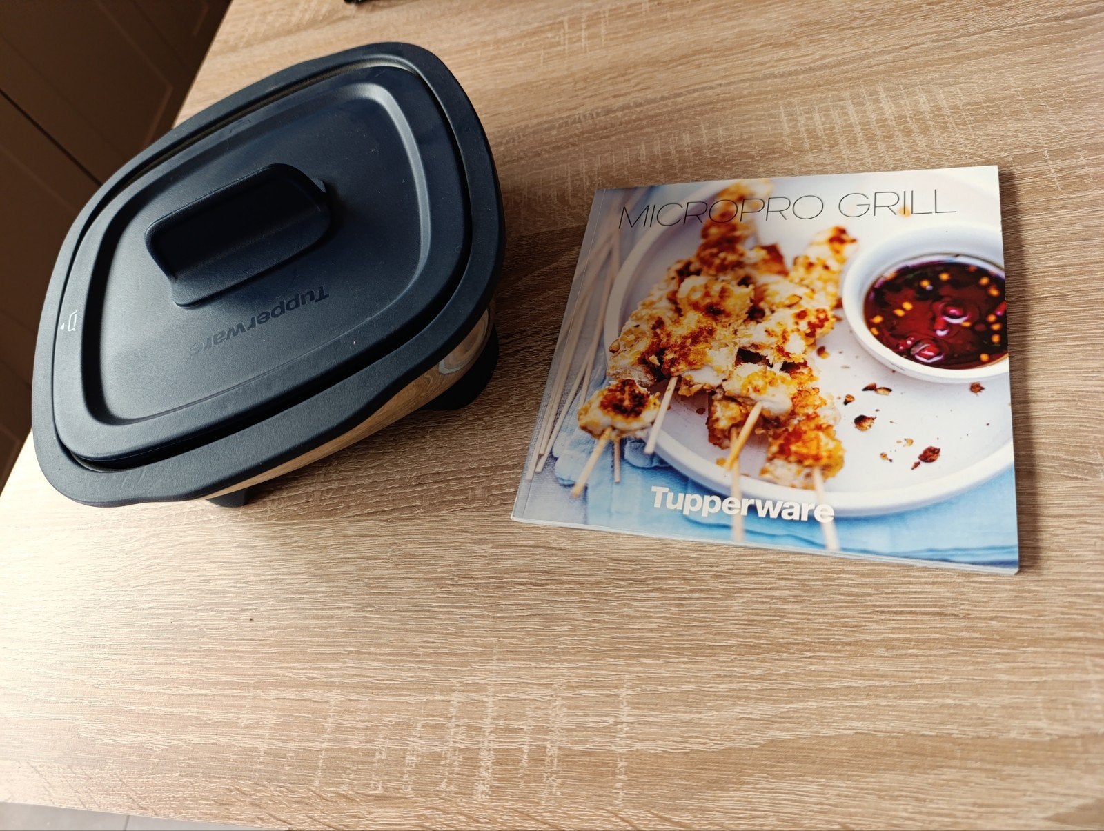 Micro pro grill tupperware + receptenboek, Ophalen
