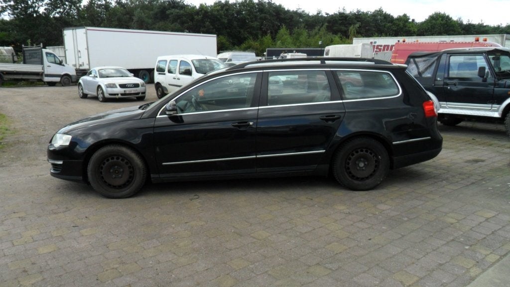 Volkswagen Passat, Auto's, Volkswagen, Beige, 4 cilinders, Zwart, Leder