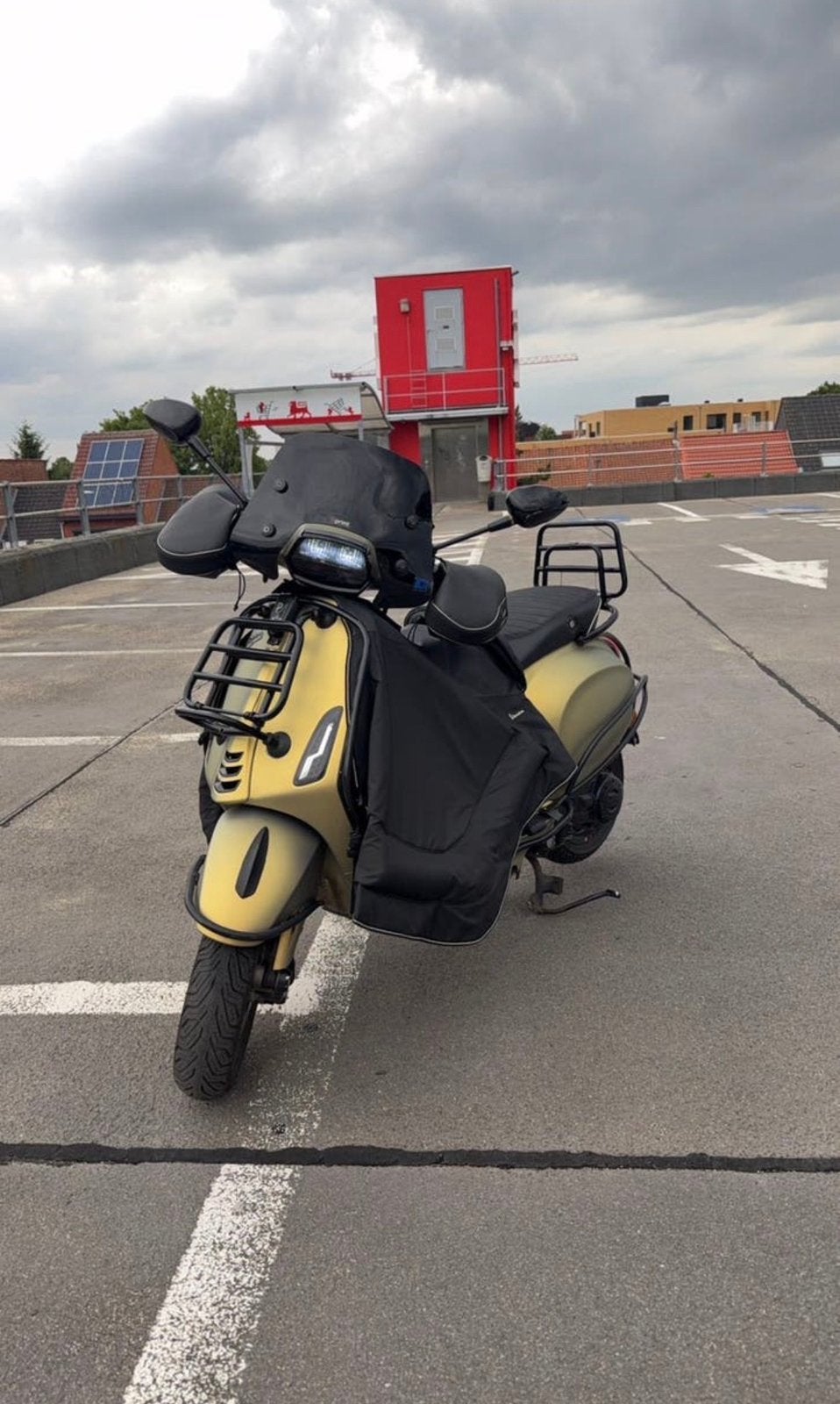 Vespa sprint 50 Full option - Full malossi - 2021, Fietsen en Brommers, Scooters | Piaggio, Zo goed als nieuw, Ophalen