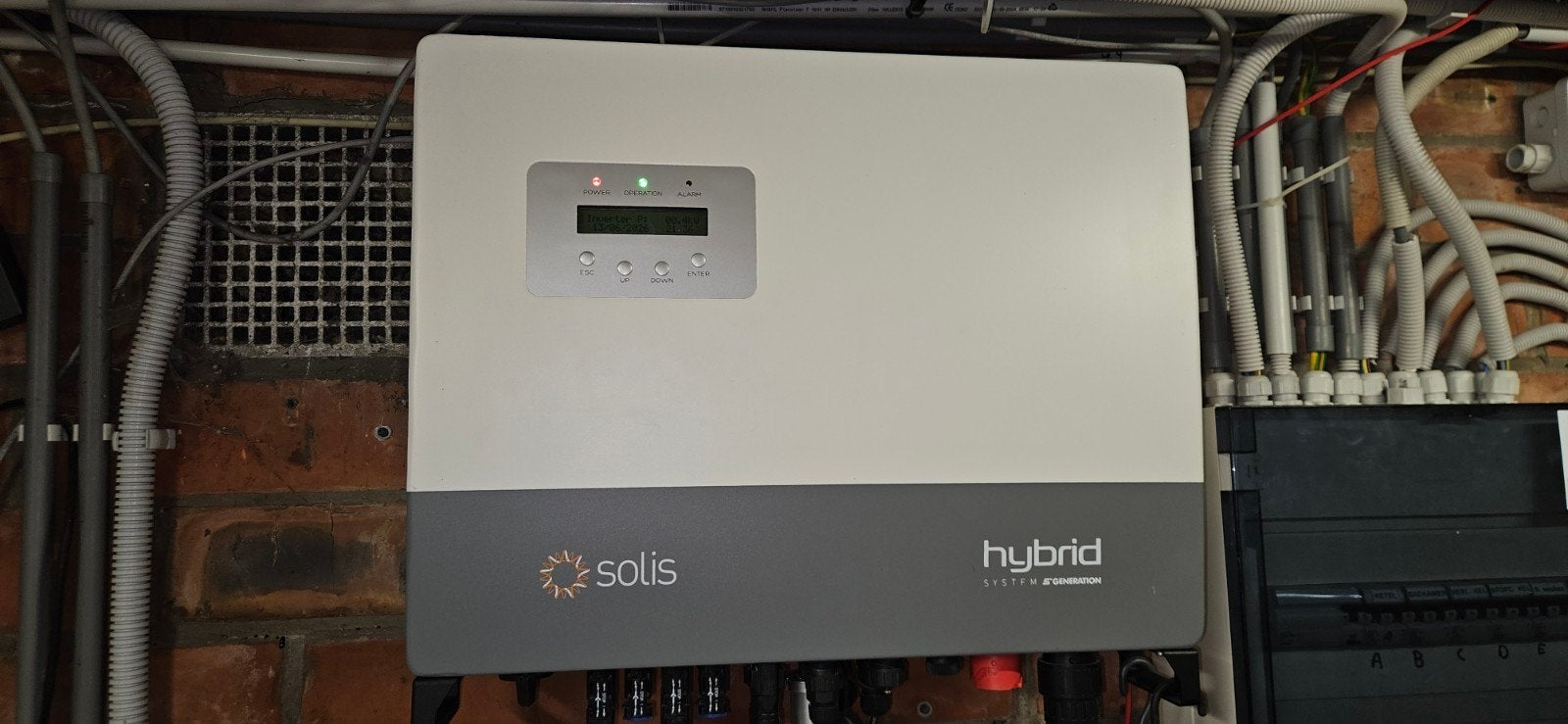 Solis RHI 3P6K HVES 5G - 6 kW, Doe-het-zelf en Bouw, Zonnepanelen en Toebehoren, Ophalen