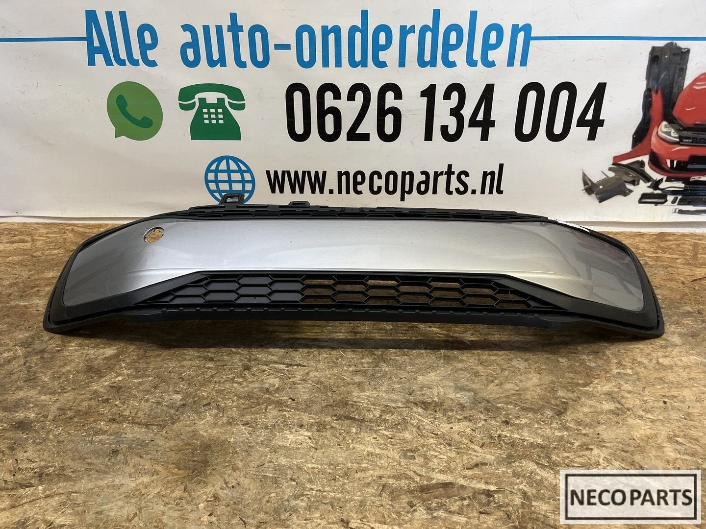 VOLKSWAGEN UP FACELIFT VOORBUMPER GRILL ROOSTER 1S0853665AE, Volkswagen, -, Utilisé, Avant