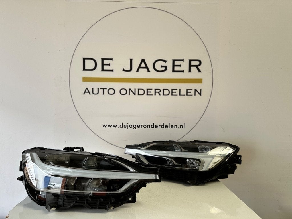 VOLVO XC60 XC 60 II PHARES FULL LED GAUCHE ET DROITE, Autos : Pièces & Accessoires, Éclairage, Volvo, Utilisé