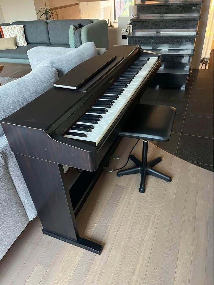 Piano numérique Roland, Musique & Instruments, Pianos, Enlèvement, Utilisé, Piano, Digital
