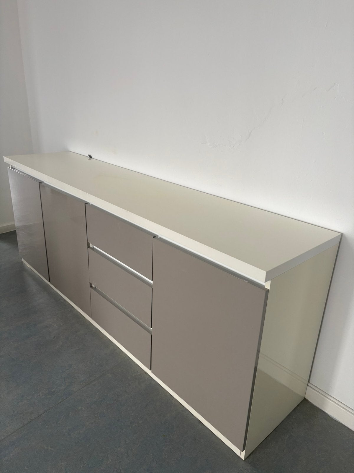 Dressoir kast, Huis en Inrichting, Ophalen, Zo goed als nieuw