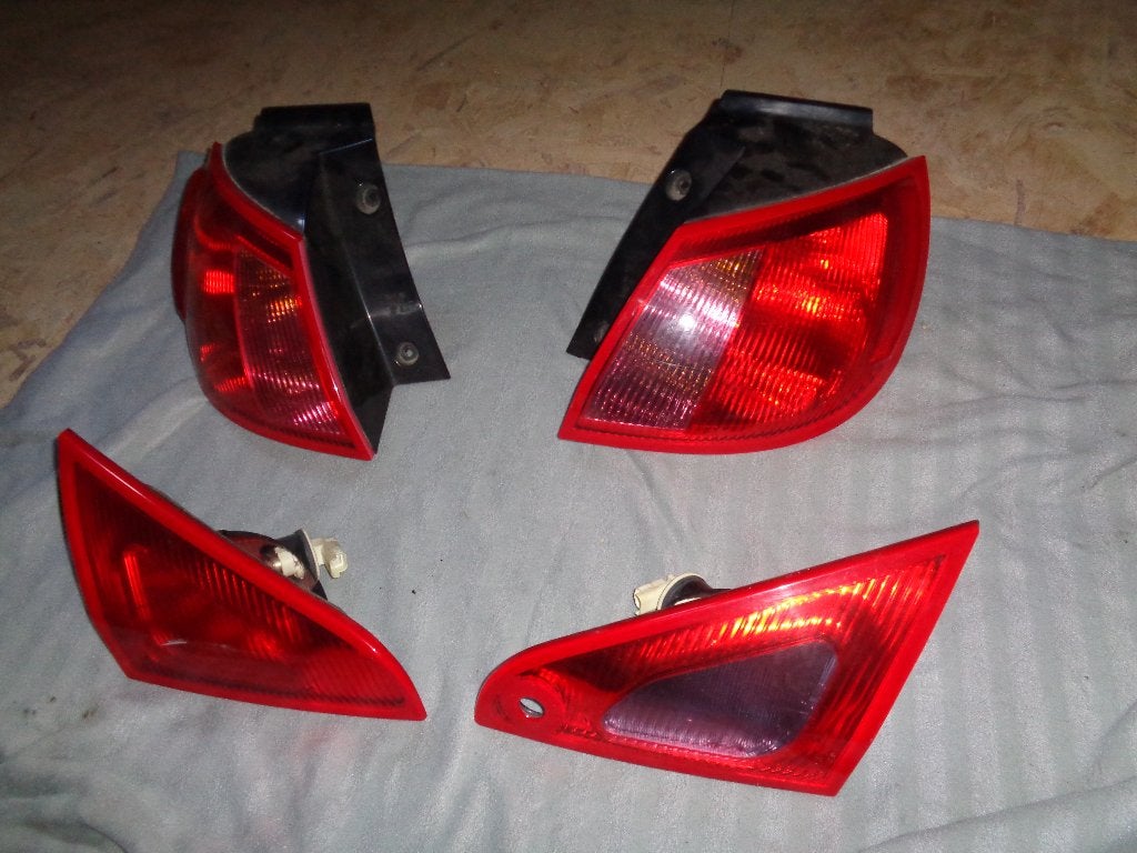 Achterlichten Mitsubishi colt 2004-2012 3Deurs, Ophalen of Verzenden, Gebruikt, Mitsubishi
