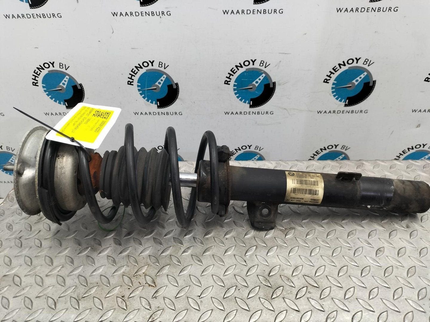 BMW 3 SERIES E90 320i Dynamic Exec.  VEERPOOT / SCHOKBREKER, Ophalen of Verzenden, Gebruikt, ARN erkend