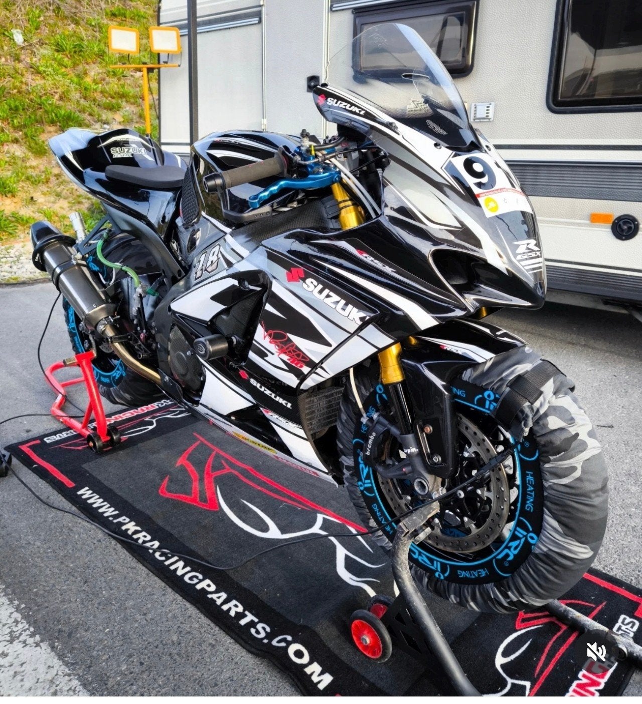 Suzuki GSX-R 1000 K8 volledig circuit, Motoren, Ophalen