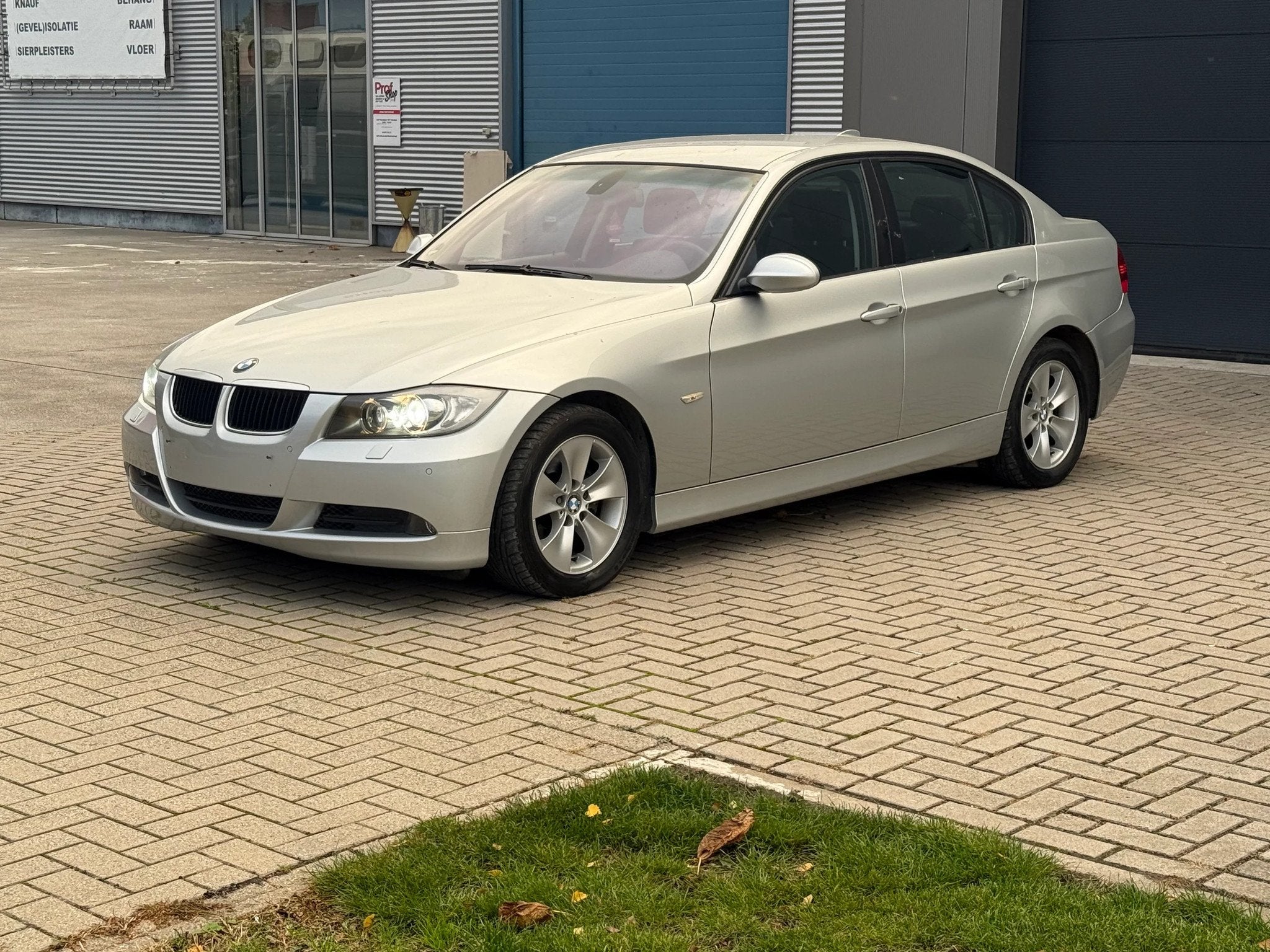 BMW 320D/AUTOMATIQUE/XENON/128000KM/, Autos, Cuir, Argent ou Gris, Achat, 207 g/km