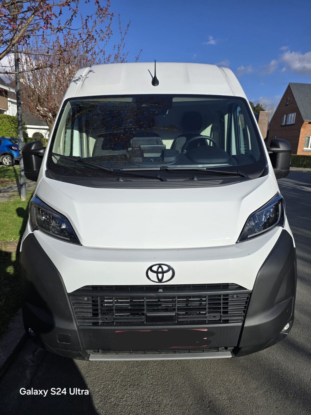 Toyota Proace Max 2026
Véhicule neuf, avec seulement 920 km., Autos, Achat, ProAce, Noir, Automatique