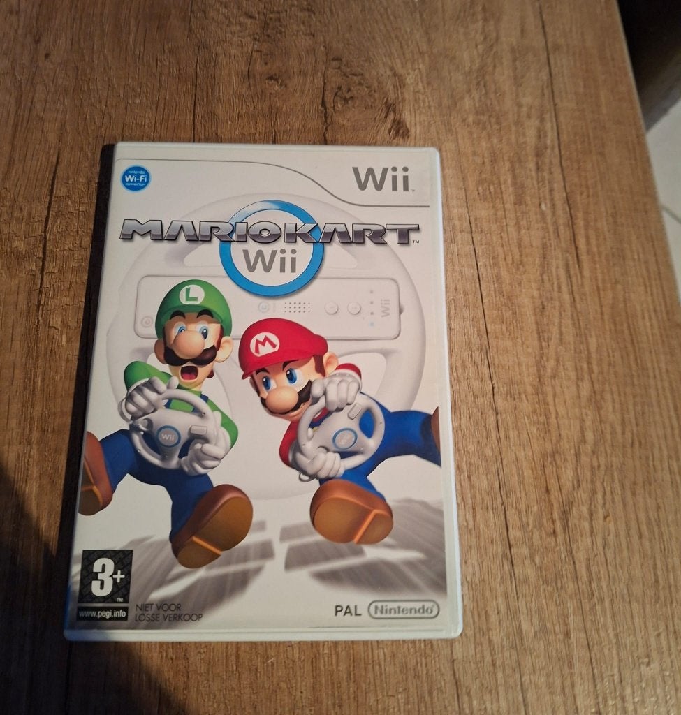 Jeu Nintendo Wii Mario Kart Wii + 2 volant +++++++, Games en Spelcomputers, Games | Nintendo Wii, Verzenden, Gebruikt, Racen en Vliegen