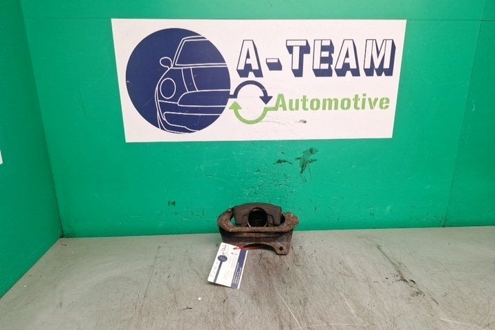 ETRIER DE FREIN AVANT DROIT Fiat Panda (169), Robert Bosch AG, Utilisé, Fiat, Robert-Bosch-Allee 1
74232  Abstatt, DE
