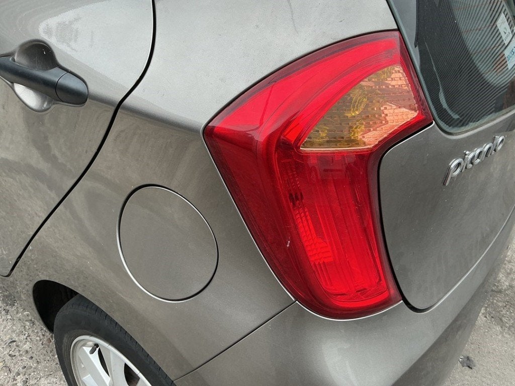 FEU ARRIÈRE GAUCHE Kia Picanto (TA) (|924011Y010|), Kia, Info@kia.de, Utilisé, Theodor-Heuss-Allee 11
60486  Frankfurt am Main, DE
