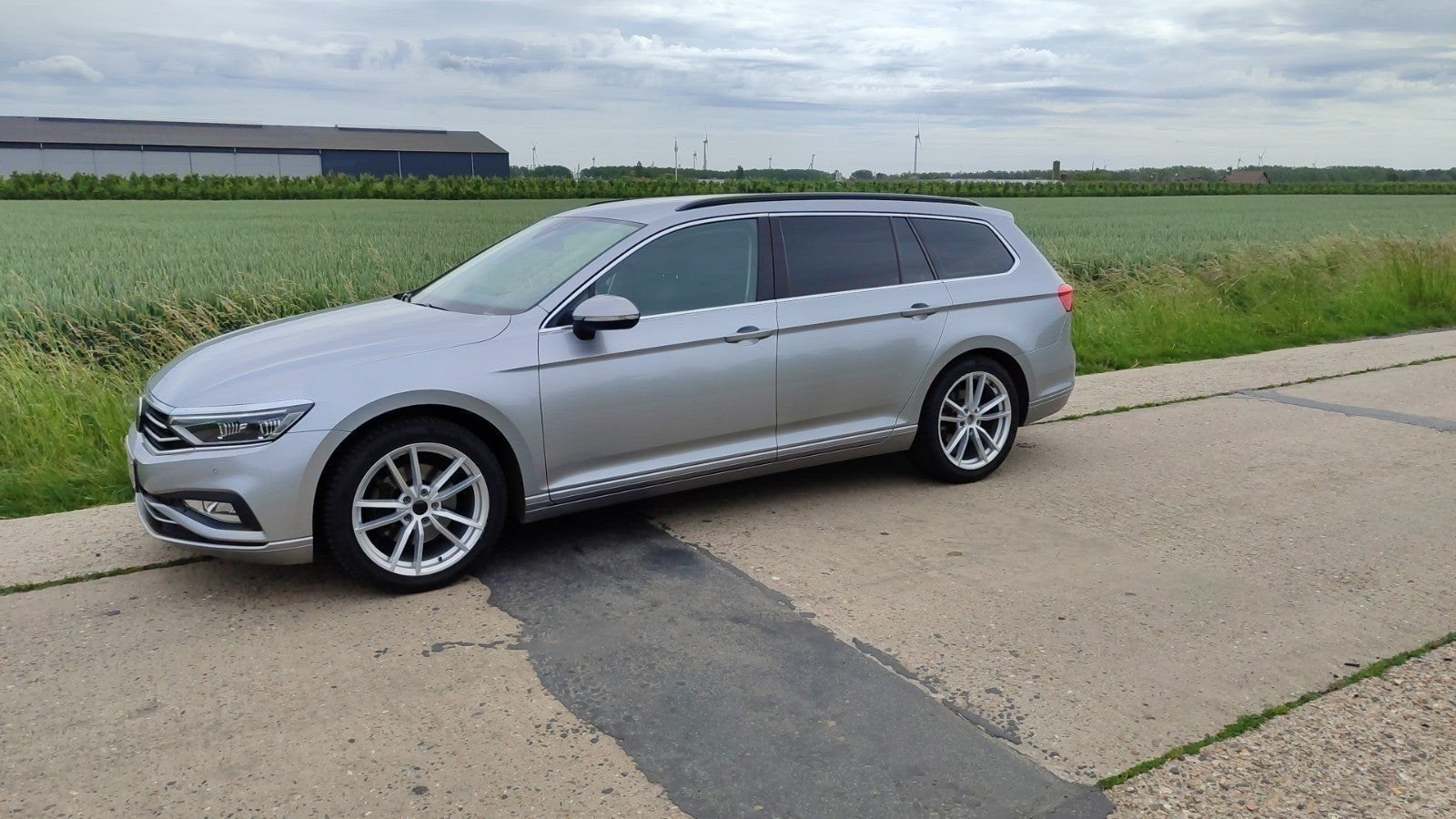 volkswagen Passat 1.6 tdi 2020, Auto's, Stof, Particulier, Zilver of Grijs, Passat