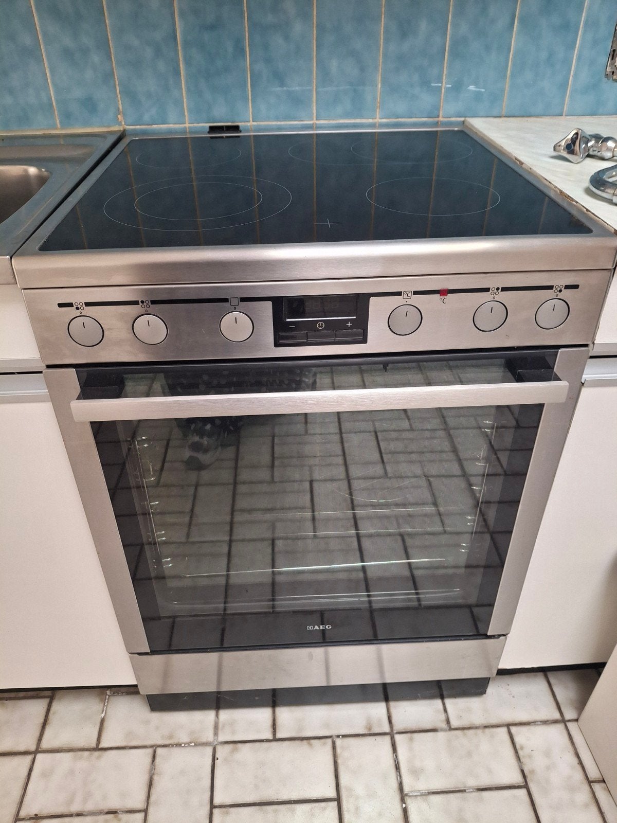 Oven AEG, Elektronische apparatuur, Fornuizen, Ophalen, Hete lucht, 60 cm of meer, Nieuw
