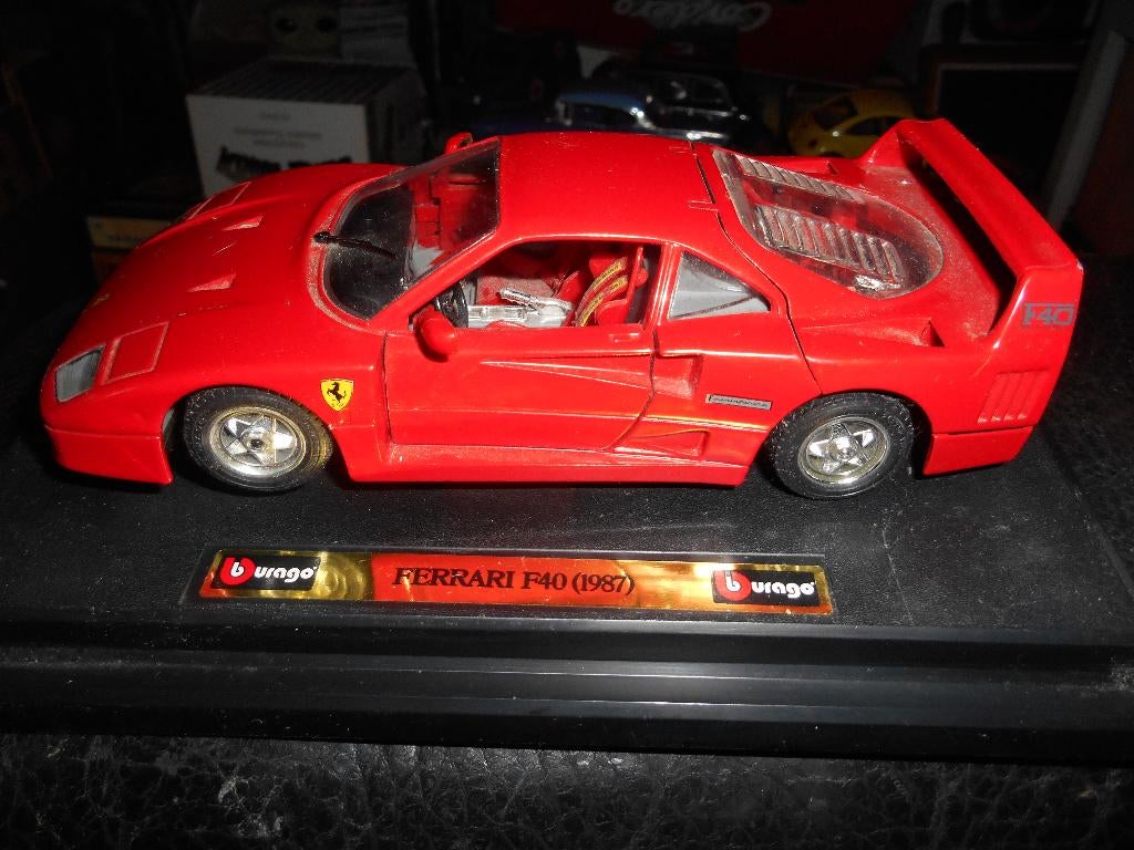 Burago 1/24 Ferrari F40, Hobby & Loisirs créatifs, Voitures miniatures | 1:24, Enlèvement ou Envoi, Burago