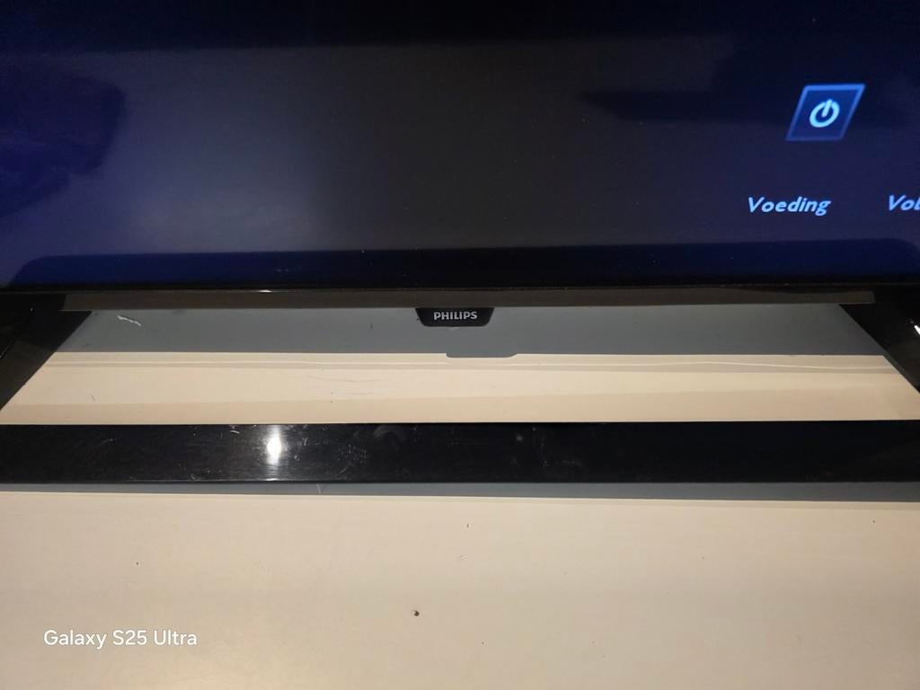 Tv Philips zonder afstandbediening, Audio, Tv en Foto, Televisies, Ophalen of Verzenden, Philips