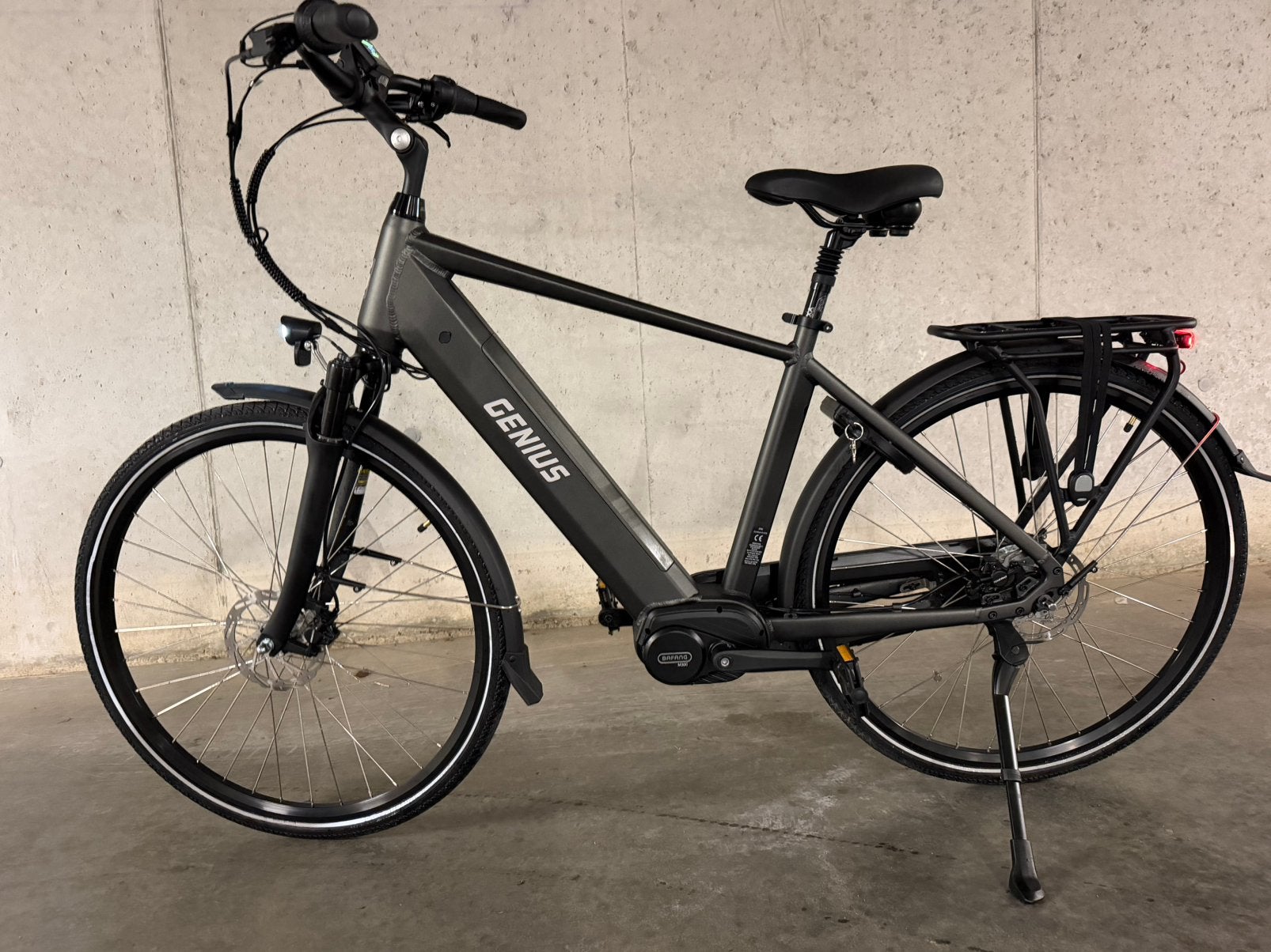 Elektrische fiets (Veloci) Genius slechts 98 km gereden., 47 tot 51 cm, Ophalen, Zo goed als nieuw, 50 km per accu of meer