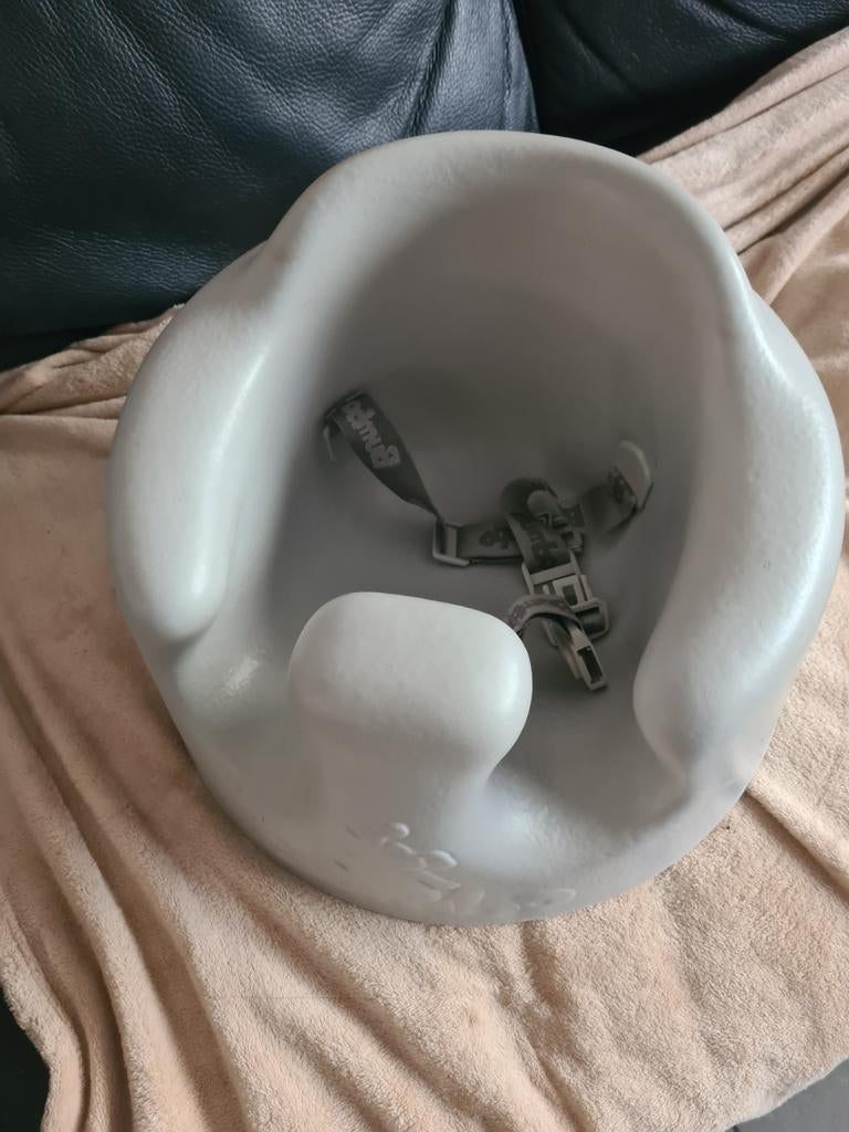Bumboseat met tafeltje, Kinderen en Baby's, Overige Kinderen en Baby's, Ophalen of Verzenden
