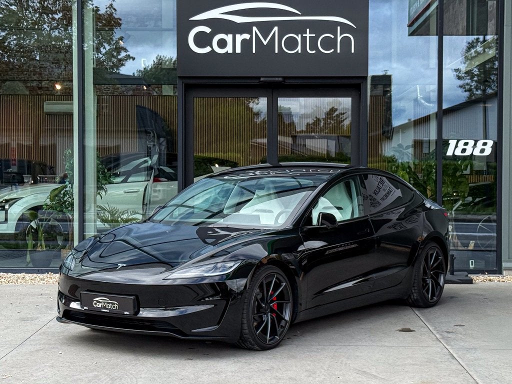 Tesla Model 3 Performance | Trekhaak | FSD, Autos, Tesla, Cuir, Essai à domicile, Achat, 460 kW