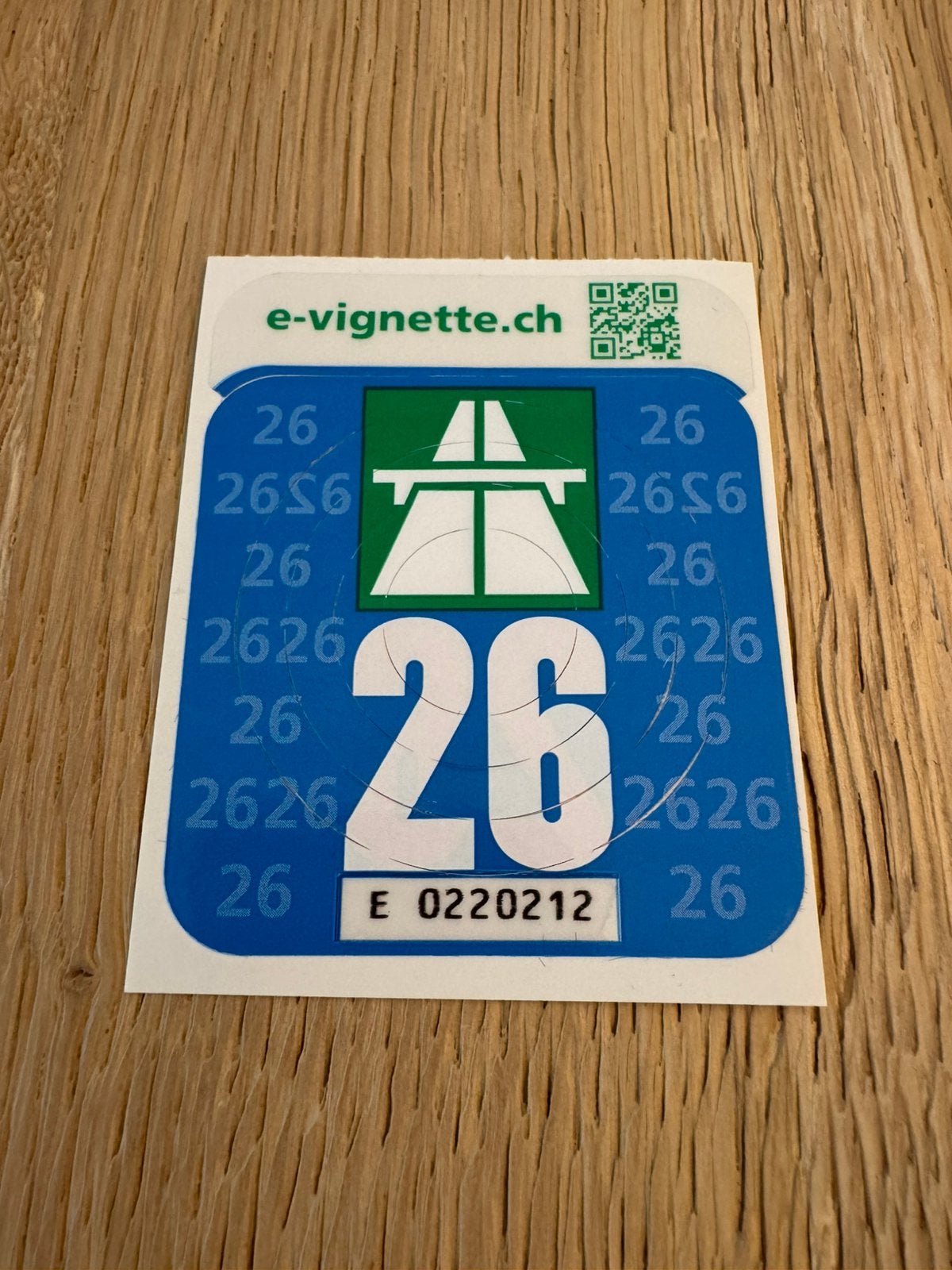 Autovignette suisse. Acheté le 05/08 mais jamais utilisé, Tickets & Billets