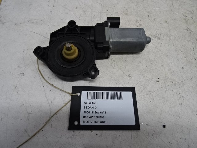 MOTEUR LEVE VITRE ELECTRIQUE ARRIÈRE DROIT 159 (939AX), Utilisé, Arrière, Alfa Romeo