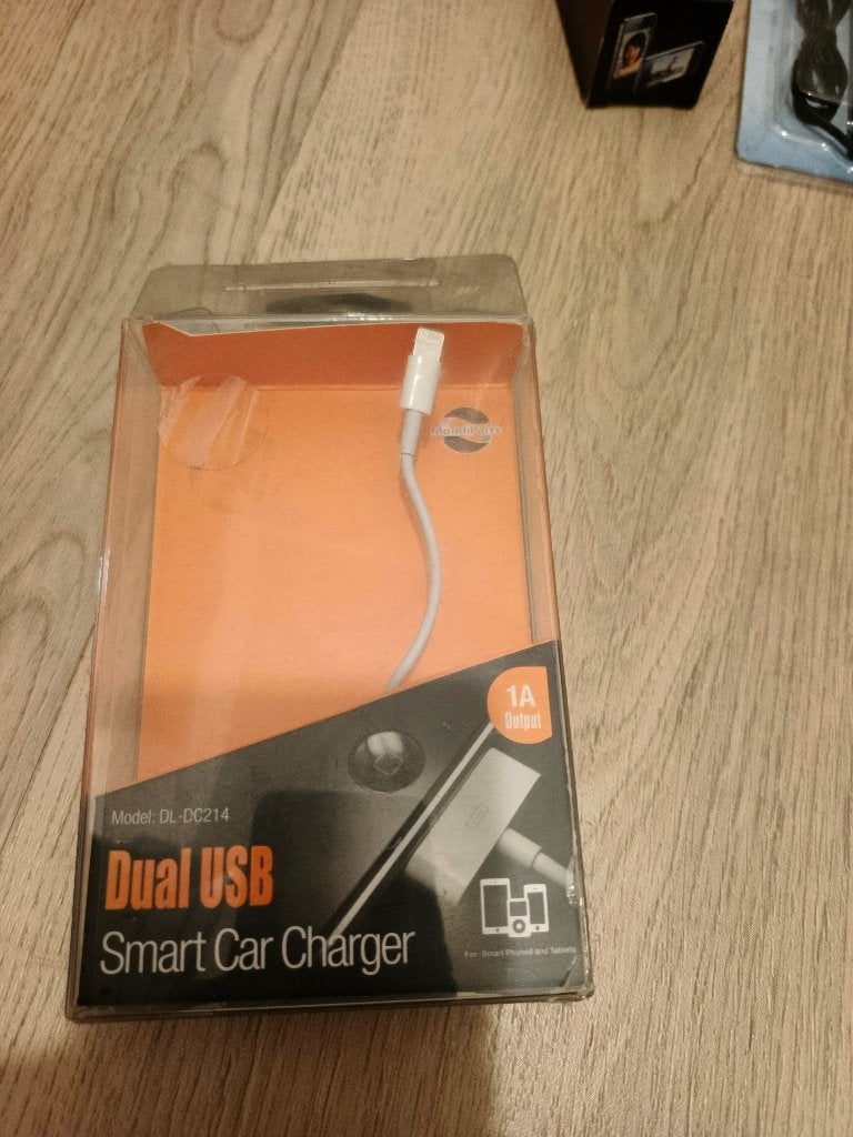 Chargeur voiture MondiParts 1 A avec câble Lightning, Télécoms, Téléphonie mobile | Chargeurs pour téléphone, Lightning, Enlèvement