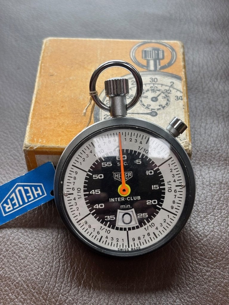 Chronomètre Heuer Interclub– Réf. 542.903–Full Set, Comme neuf, Enlèvement, Blanc, Heuer