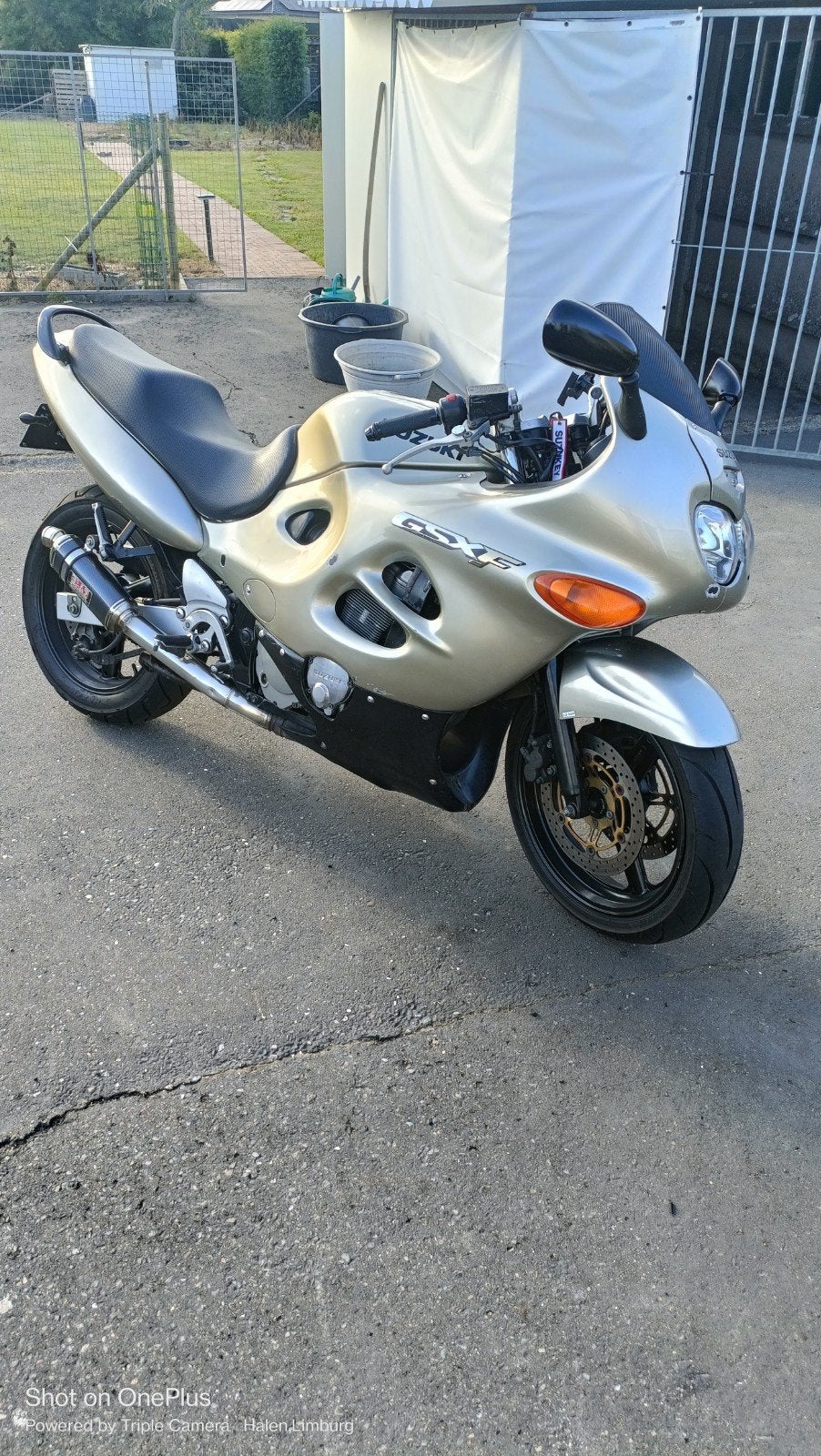 Suzuki gsxf 750 katana, Particulier