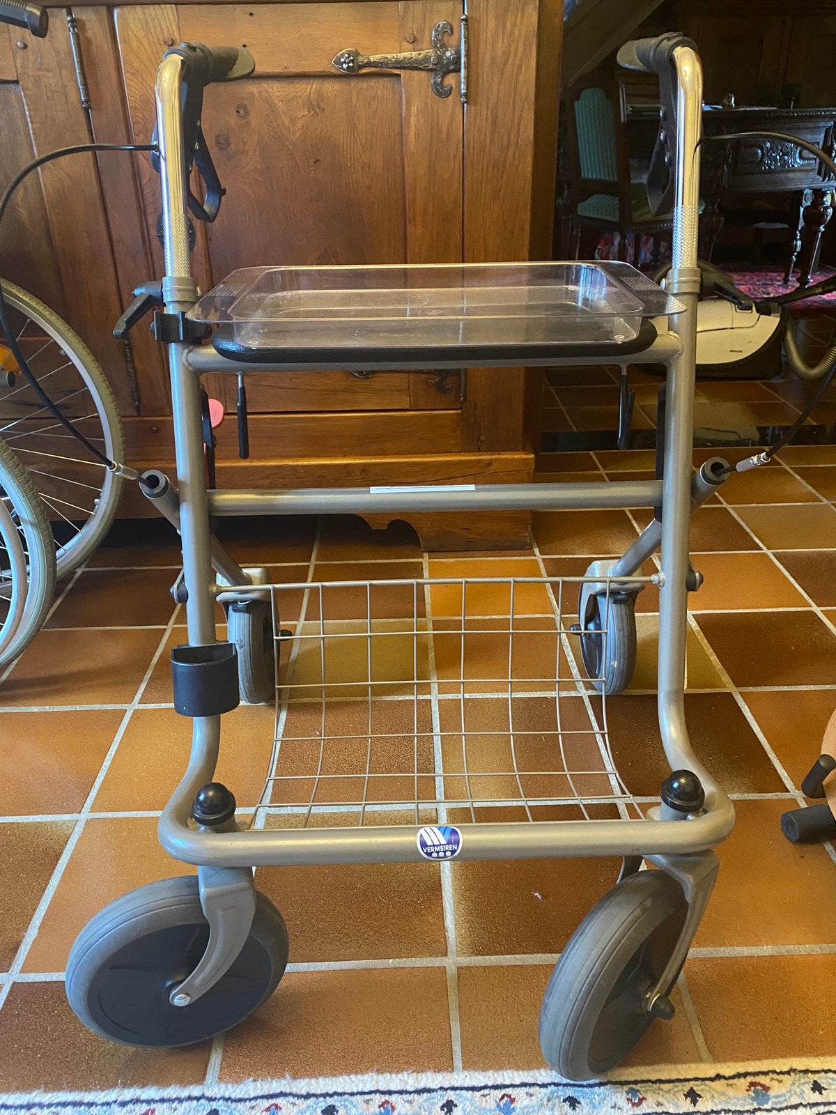 Basic rollator, Diversen, Ophalen, Zo goed als nieuw