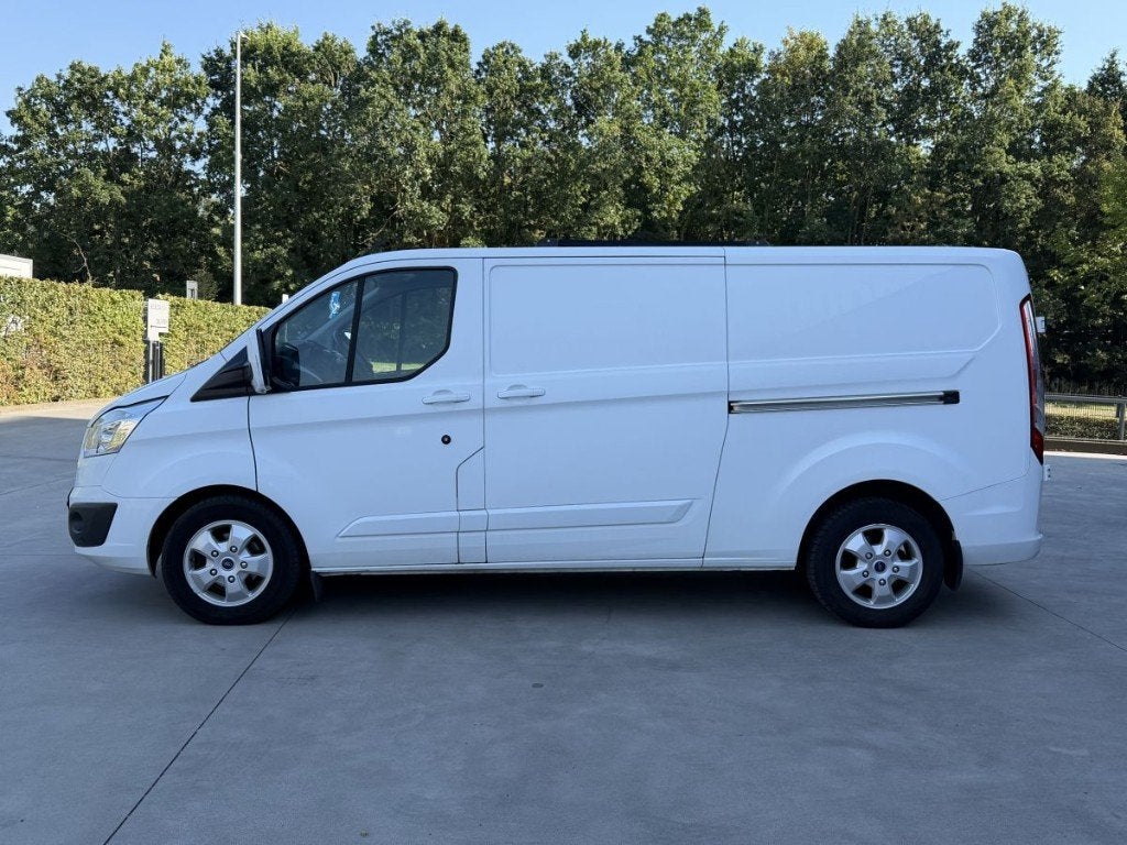 Camper Ford Transit 2016 Zonnepanelen Luchtverwarming Camera, 1995 cc, https://public.car-pass.be/vhr/ec8649d9-4186-4fd4-8175-8ab4519495e0