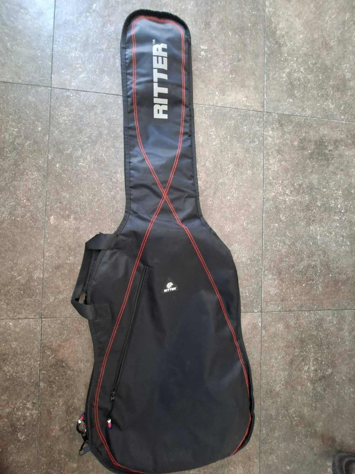 Étui pour guitare basse, Musique & Instruments, Enlèvement, Utilisé, Guitare basse électrique