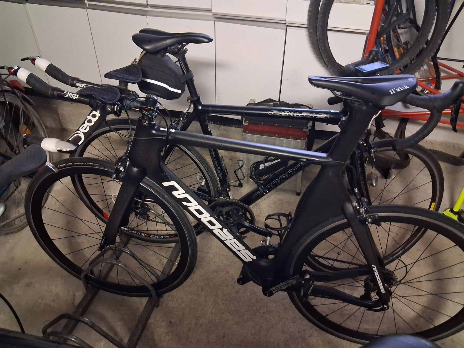 Tijdritfiets Moozes full carbon ultegra maat M, Enlèvement