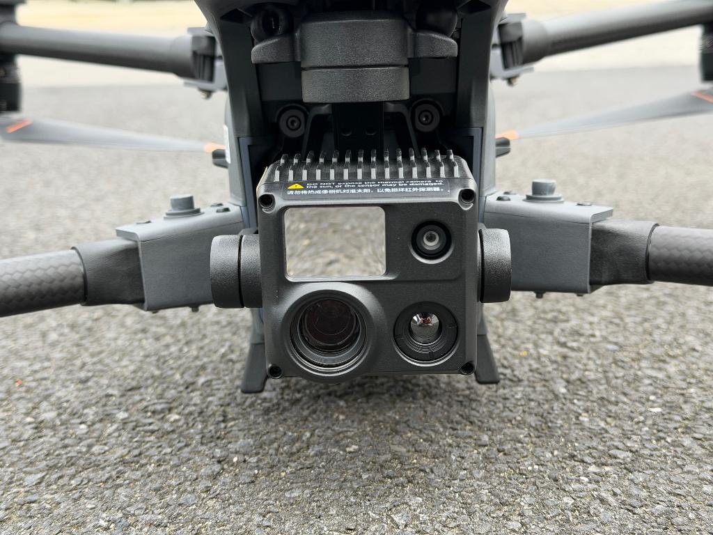 DJI Matrice 30T – Complete professionele thermal drone set, 900 g à 4 kg, Qualité supérieure, Comme neuf, 30 à 45 minutes