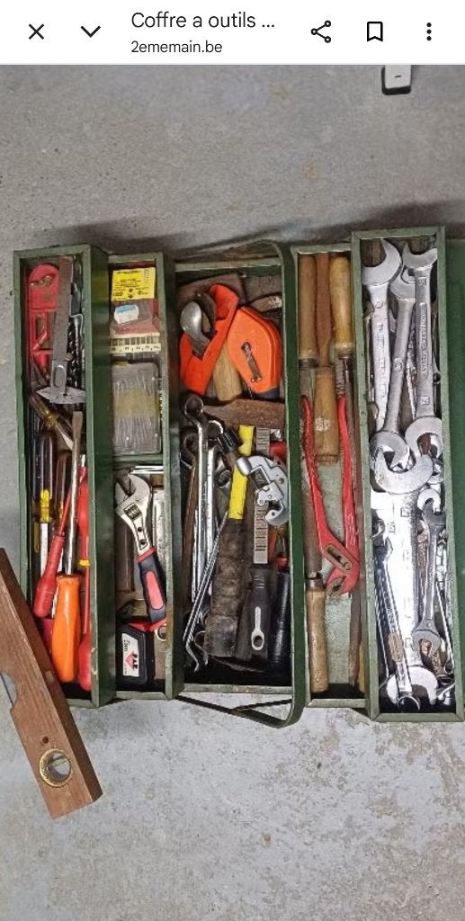 Coffre à outils, Enlèvement