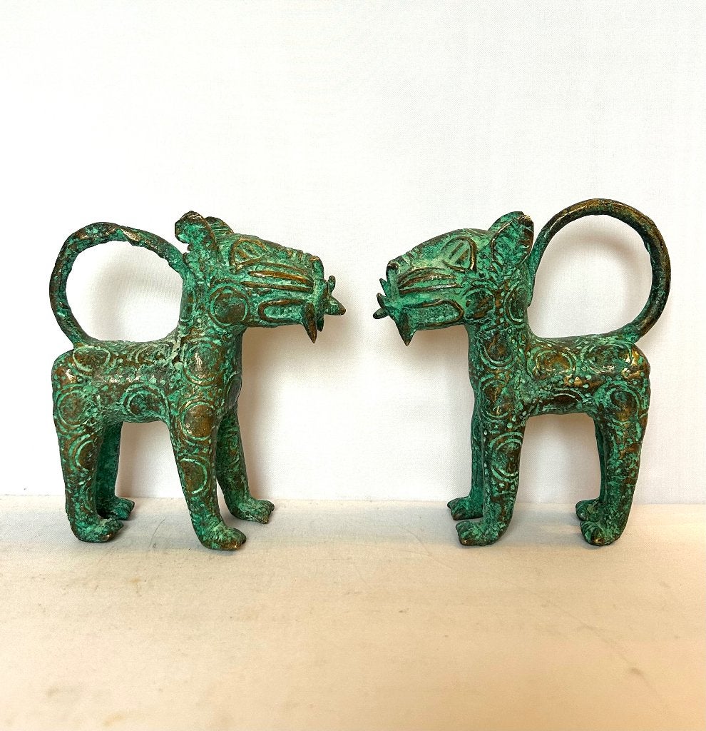 paar Afrikaanse deco bronzen brons luipaarden van Benin, Antiek en Kunst, Ophalen of Verzenden, Brons