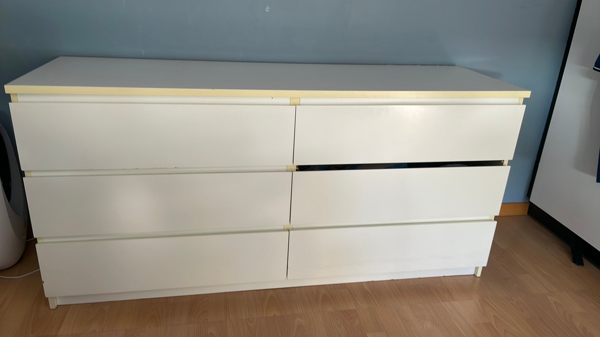 Commode in goede staat // kleine schade GRATIS, Enlèvement, Utilisé