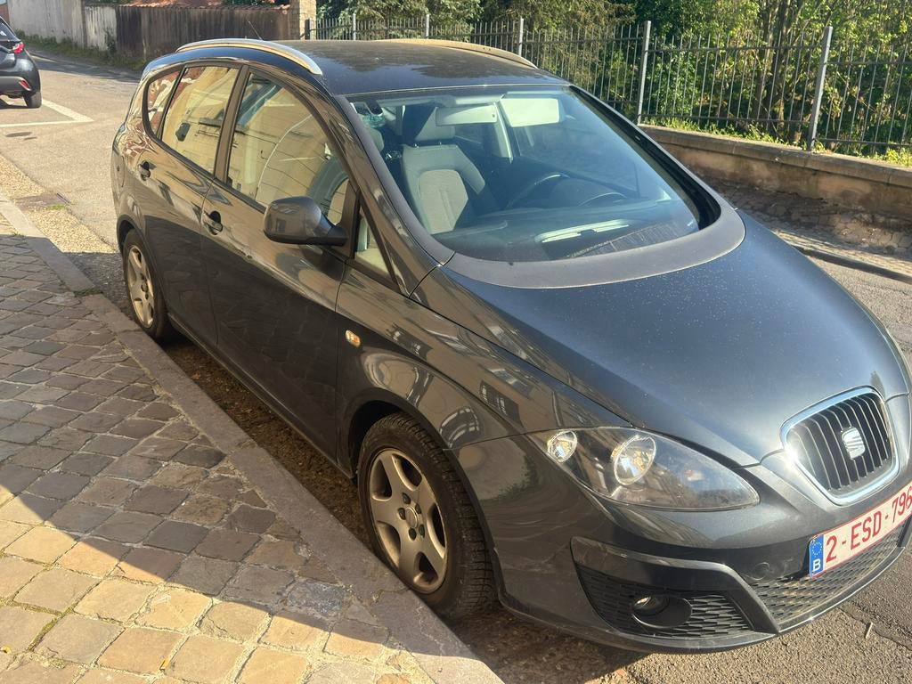 À Vendre Seat Altea XL Modèle Facelift, Autos, Achat, Altea XL, Carnet d'entretien, 5 portes