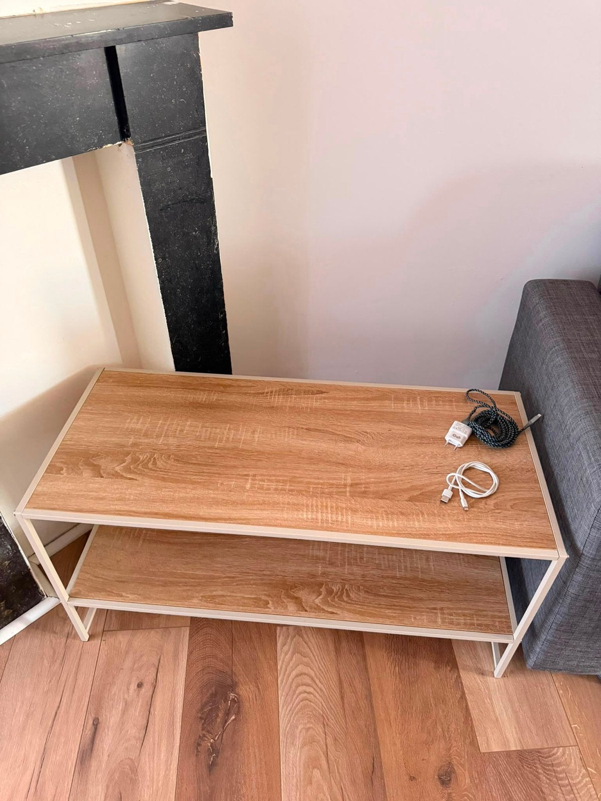 Table basse moderne Très bon état, Enlèvement, Comme neuf, Métal