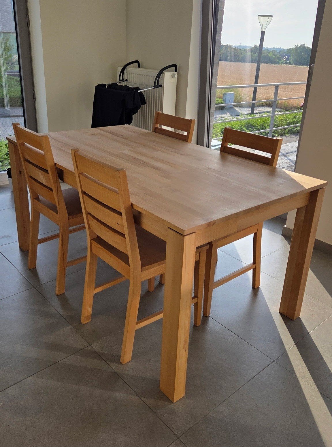 Table à manger et chaises en bois massif Ars Natura, Maison & Meubles, Quatre personnes, 150 à 200 cm, Enlèvement, Utilisé