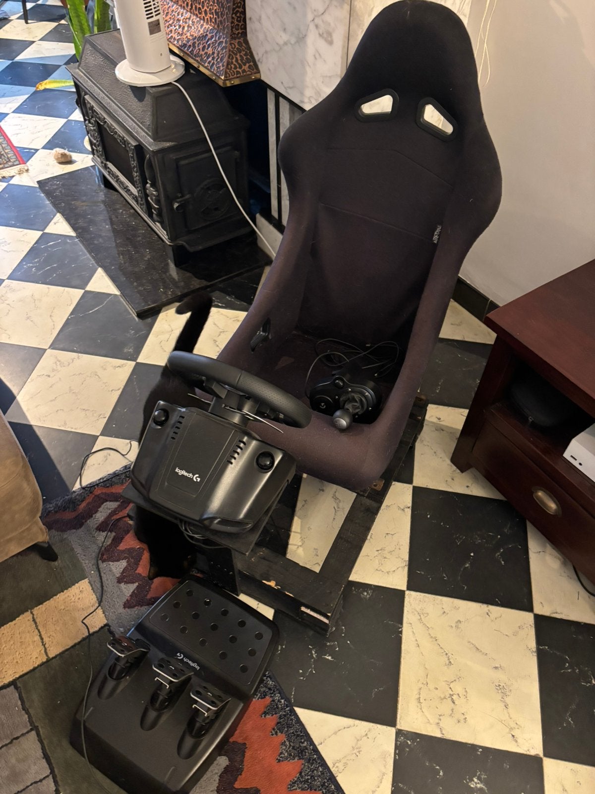 Logitech racesetup, Consoles de jeu & Jeux vidéo, Siège de course, Xbox, Comme neuf, Enlèvement