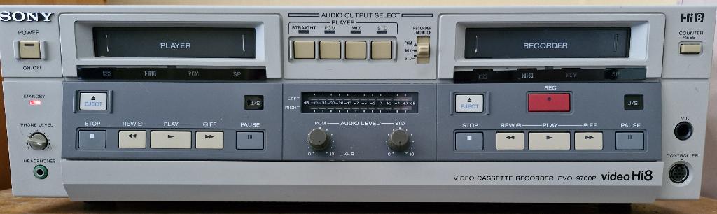 SONY EVO-9700P High-End Professional Video Hi8 Recorder, Audio, Tv en Foto, Videocamera's Analoog, Overige typen, Hi 8, Ophalen