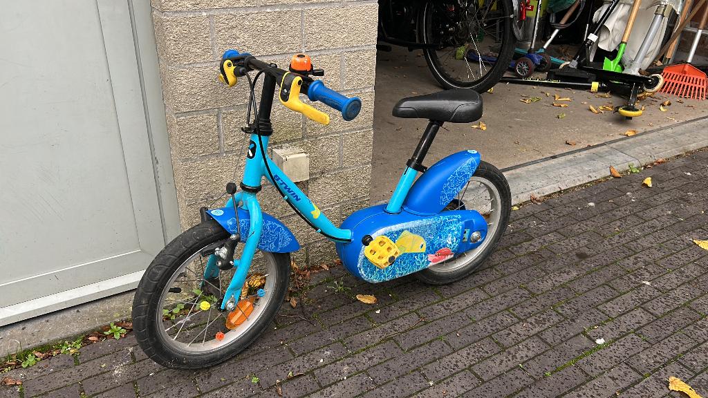 Kinderfiets 14inch, Ophalen, Zijwieltjes, Gebruikt, Velgrem
