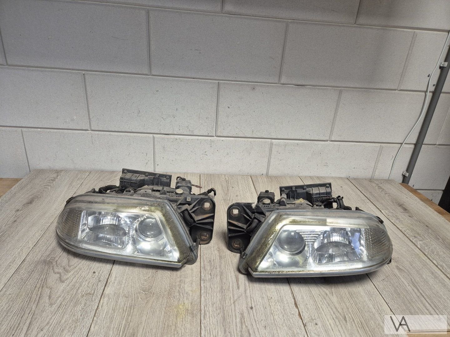Alfa Romeo 166 1998 -2003 xenon koplamp rechts 1 oor af €100, -, Utilisé, Alfa Romeo, -